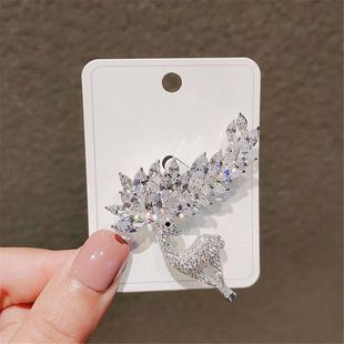 Luxury all the way you brooch ins tide zirconia temperament pin personality elk Christmas sweater suit accessories