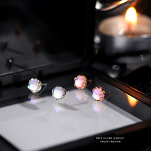 S925纯银玫瑰金蛋面月光石耳钉迷你可爱气质圆形耳饰新款一件代发