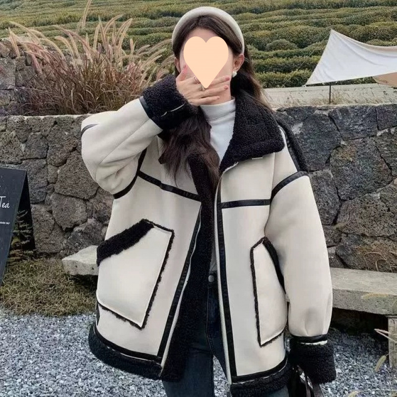 One-piece coat women's autumn and winter new 2024 high-end relaxed-fit fleece-lined thickened lamb wool motorcycle coat