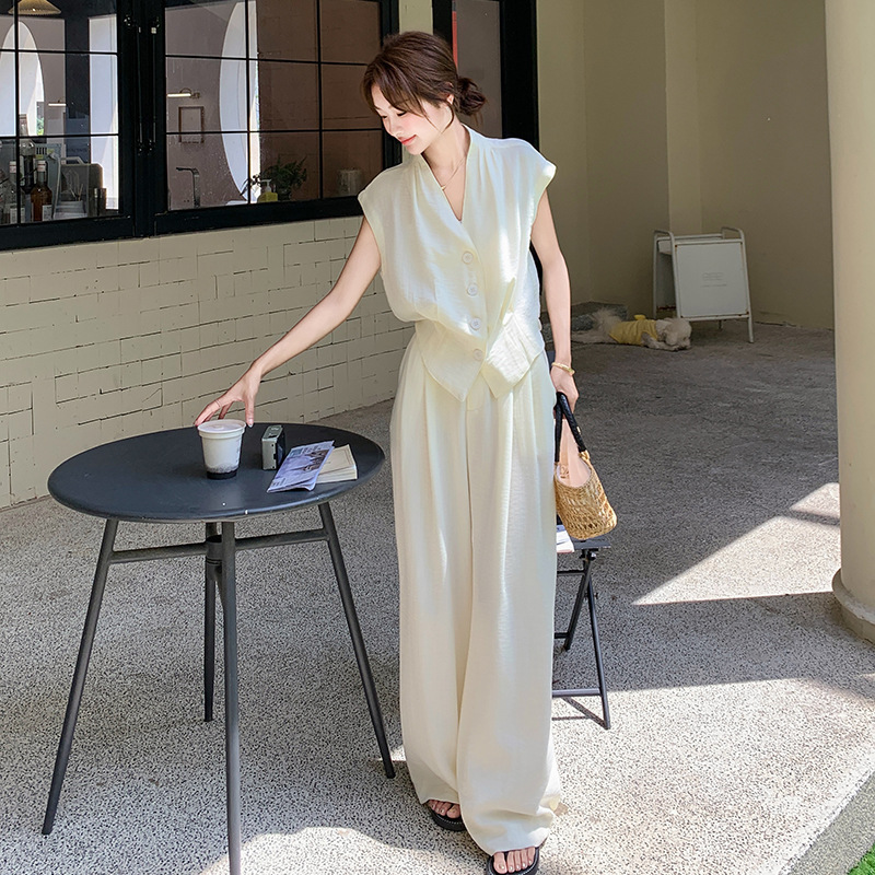 ベージュ韓国スタイルベストスーツ女性のための夏の 2025 新しいハイエンドノースリーブトップワイドレッグパンツ 2 点セット|undefined