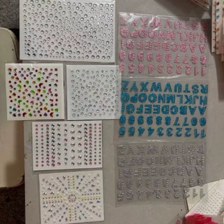 儿童钻石贴纸水晶宝石脸贴自粘闪亮舞台妆DIY创意贴画亚克力贴饰