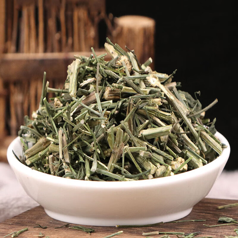 Chuan Xin Lian Dried Andrographis Herb 500g Traditional Chinese Herbal Tea Ingredient in use