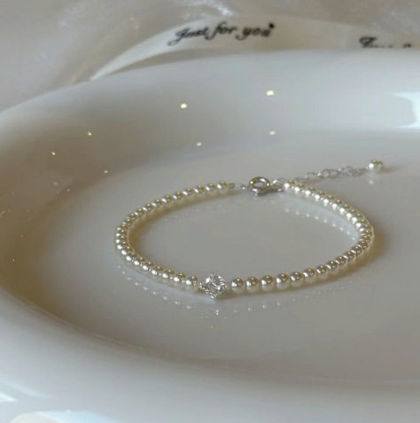 S925 sterling silver round bright Shi Jia pearl shine bright diamond bracelet gentle niche high-end jewelry wholesale S925 sterling silver round bright Shi Jia pearl shine bright diamond bracelet gentle niche high-end jewelry wholesale