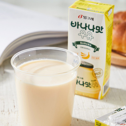 Bingre Korean-Style Milk Banana Strawberry Cantaloupe Milk Beverage Popular Sweet Milk Beverage Imported