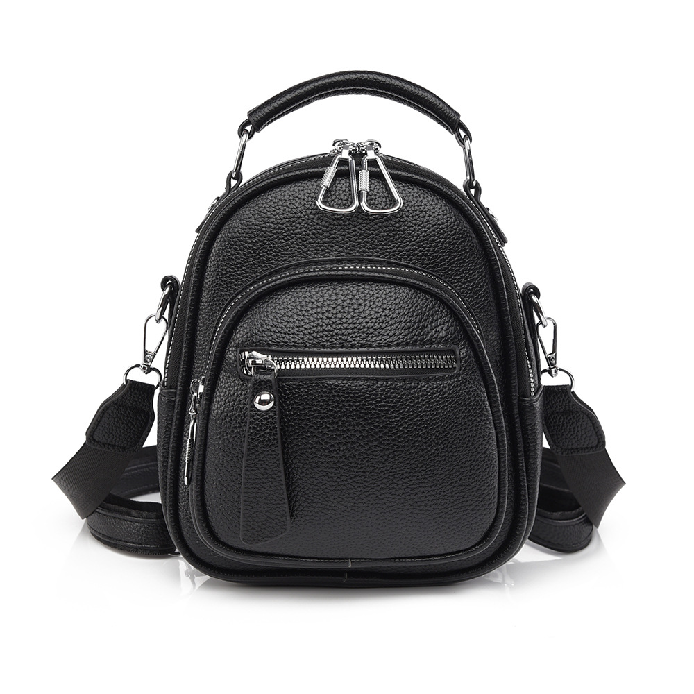 Bolso de mujer de cuero suave de textura 2025, nuevo estilo de moda, mochila de estilo exterior, bolso de moda multipropósito.