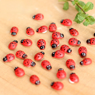 New Micro Landscape Ornaments Wooden Craft Beetle Seven-Star Ladybug Miyazaki Hayao DIY Accessories Green Leaf Fish Tank