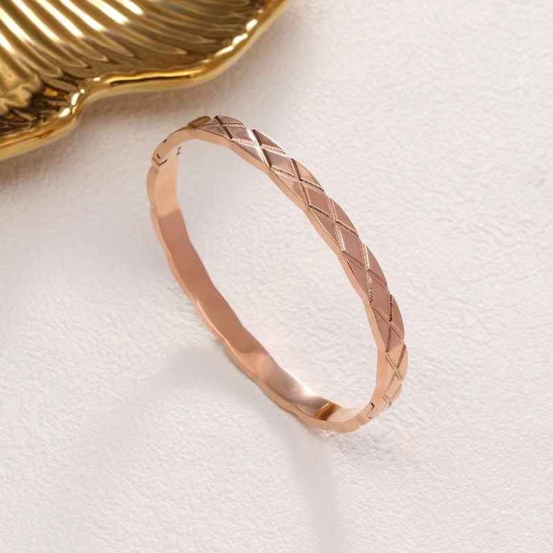 54 다이아몬드 크로스 팔찌 로즈 골드