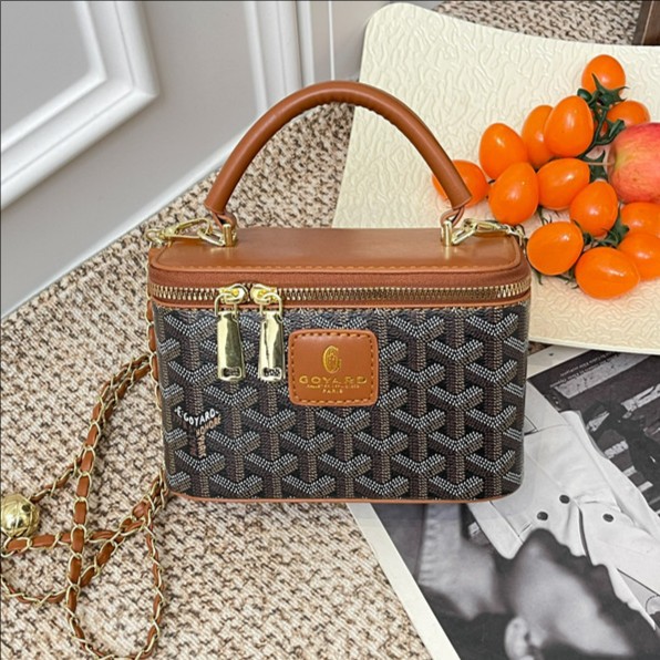 跨境2025冬新款女士手提化妆包时尚盒子包女洋气斜挎包百搭单肩包