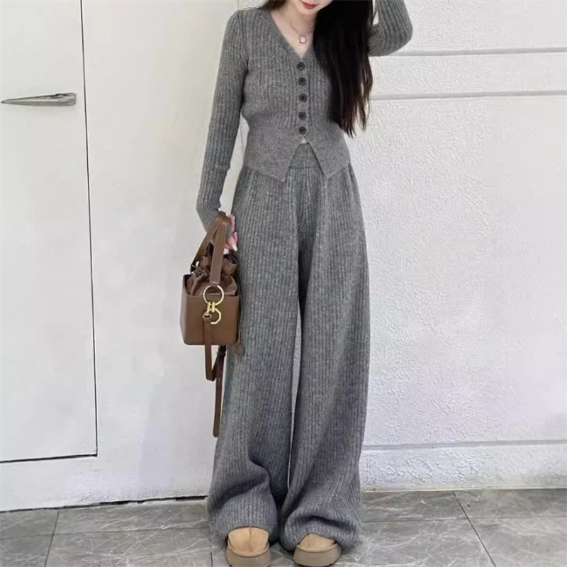 2025秋冬修身百搭毛衣套装女两件套v领开衫显瘦高腰针织衫+阔腿裤|undefined