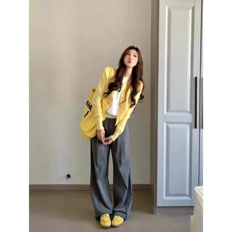 【现货】春秋软糯亲肤韩版宽松慵懒风时髦百搭打底针织开衫上衣|undefined