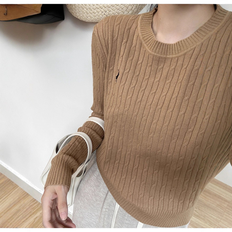 Round Neck Pullover Bottoming Shirt for Women, Long-Sleeved Embroidered Sweater, Age-Reducing Versatile Pure Color Simple Fashion Women's Knitted Top Round Neck Pullover Bottoming Shirt for Women, Long-Sleeved Embroidered Sweater, Age-Reducing Versatile Pure Color Simple Fashion Women's Knitted Top
