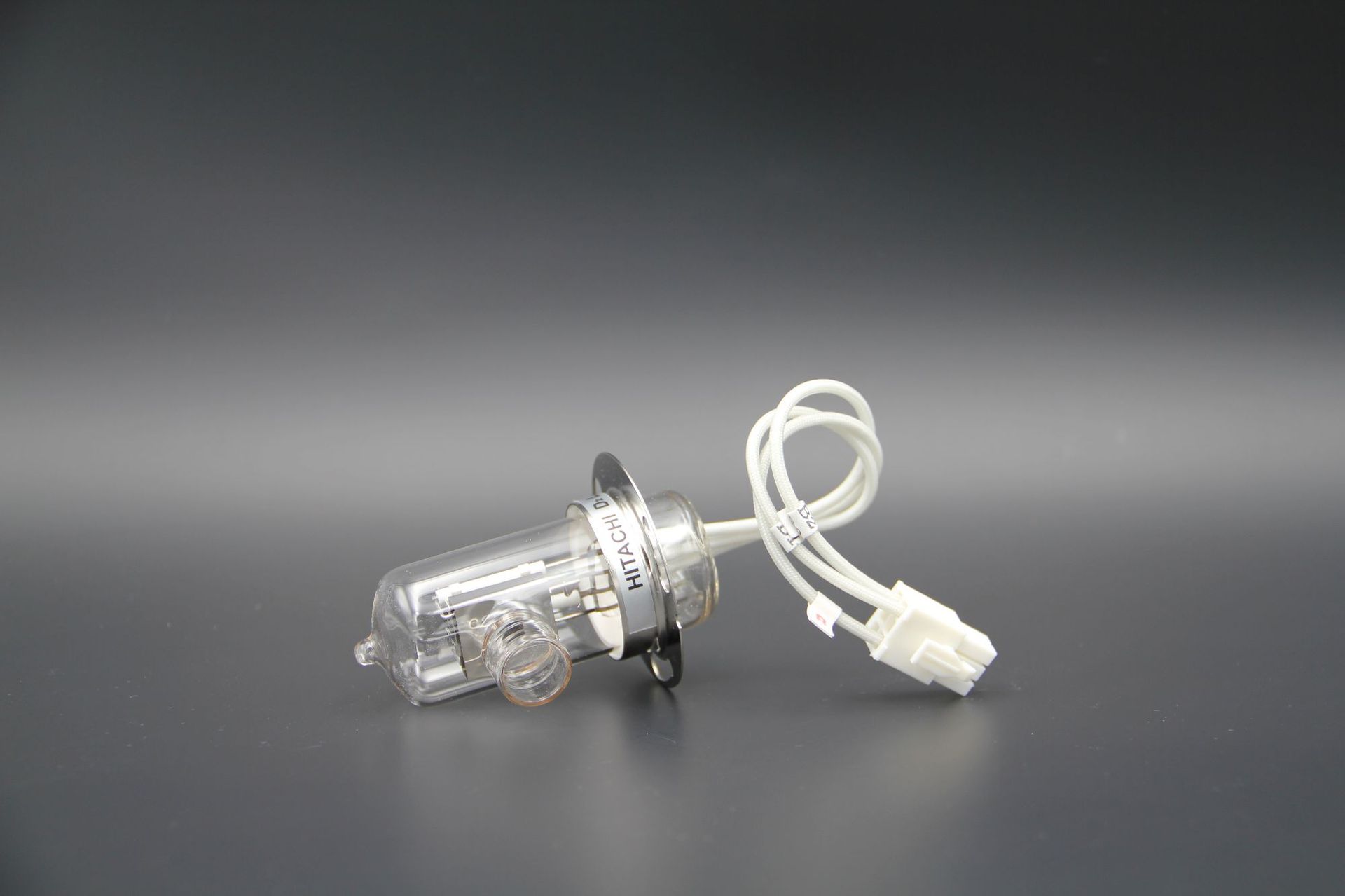 进口日立Hitach氘灯原装货号2J1-1500质保2000h全场包邮