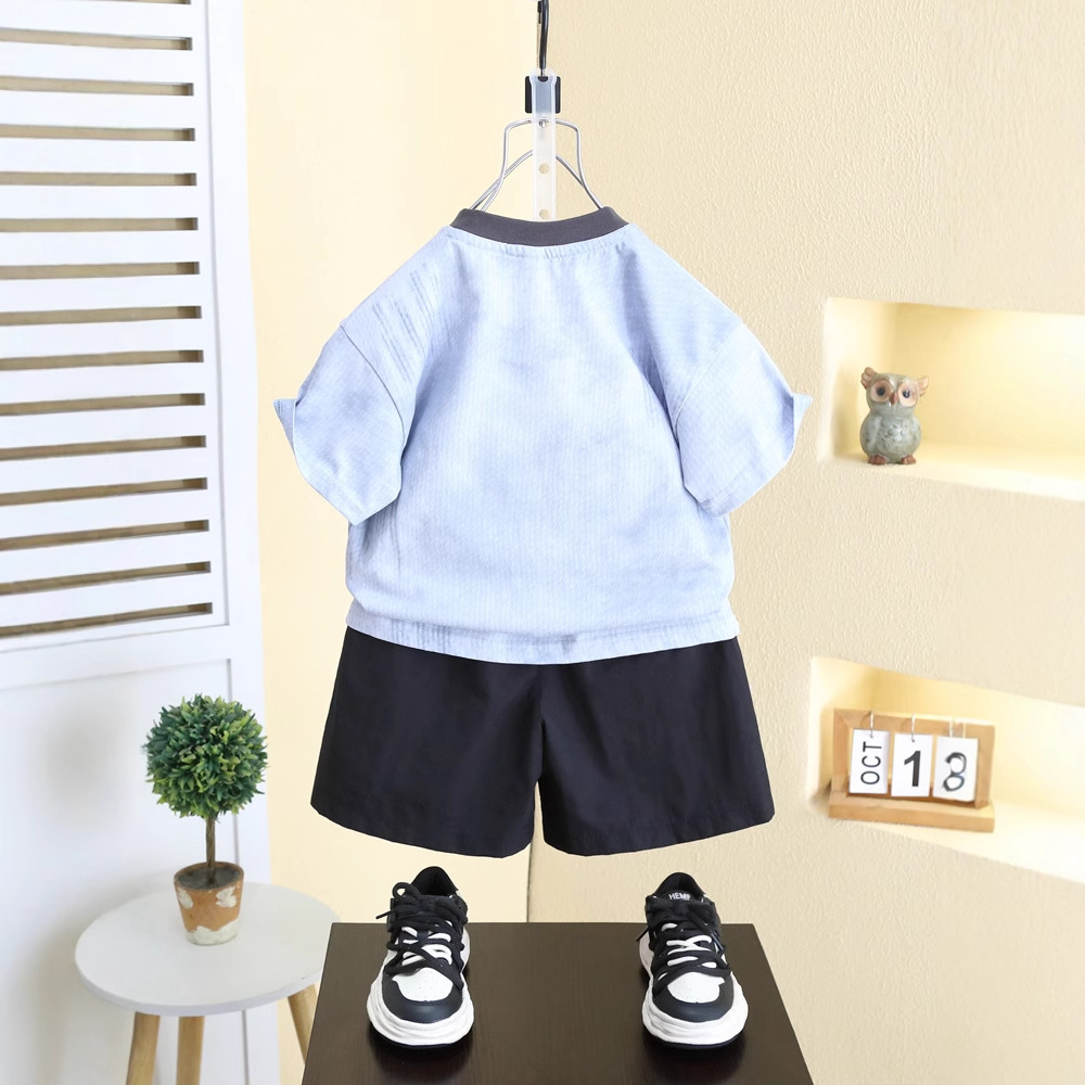 7988 Traje de manga corta de verano para niños Camiseta para niños 2025 Nuevos pantalones cortos casuales de verano para bebés Traje de dos piezas 3