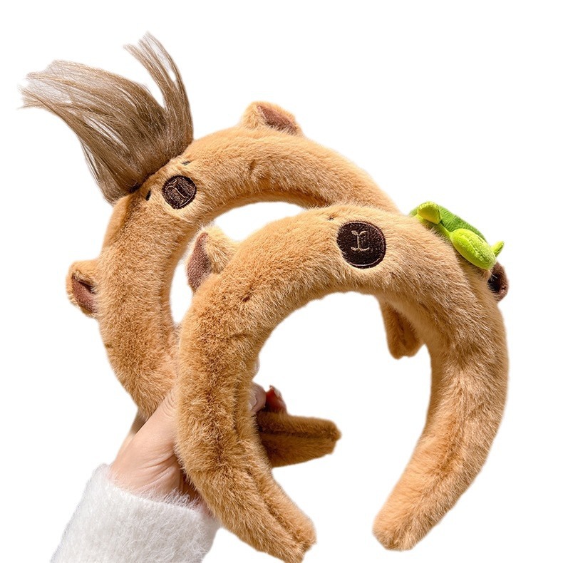 2024 otoño y invierno nuevo cabello de peluche capibara lavar la cara maquillaje cabello de peluche bonito cinturón de peluche