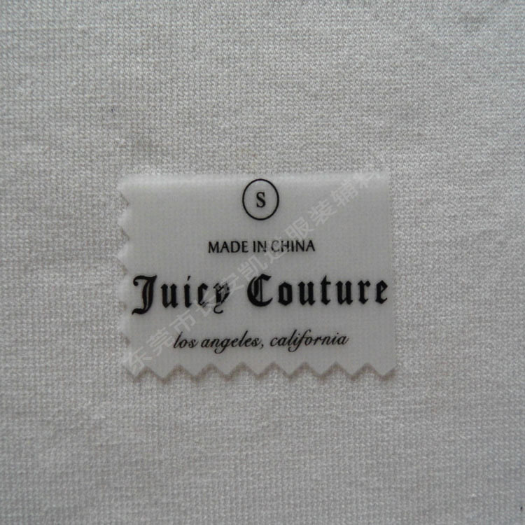 大量供应外套服饰烫唛主标 热转印洗水标 厂家销售不伤皮肤