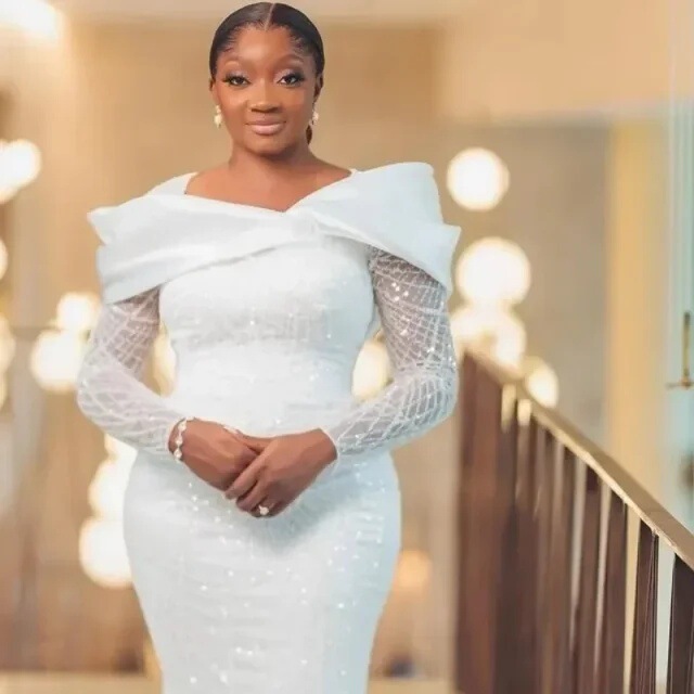 Sparkly African Mermaid Wedding Dresses Long Sleeves Lace Women Shiny Bridal Gowns for Black Girls