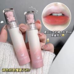 Gege bearベルベットの霧綿唇釉薬ベルベットの霧面のマットな光沢のあるベルベットは、口の赤い唇の泥を着色しやすい