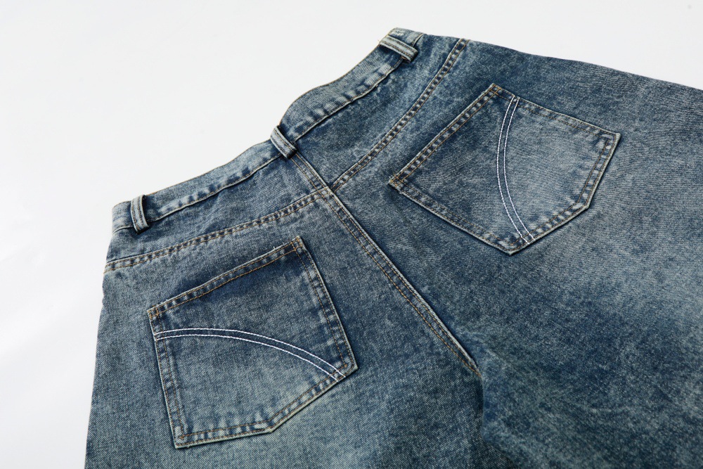 Men's Vintage Washed Blue Distressed Denim Shorts Rock And Roll Studded Details Relaxed Fit Cargo Shorts_mkmklike.com