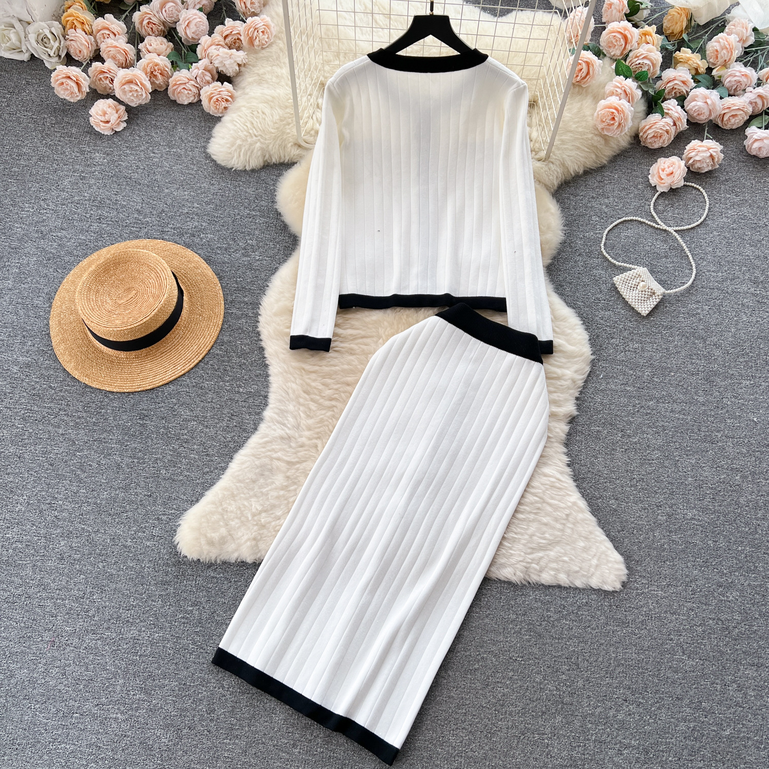 Damenbekleidung Rundhalspullover mit Metallknopf Damen neuer Pullover enger Hüftrock Herbst und Winter zweiteiliger Anzug_voghion.com