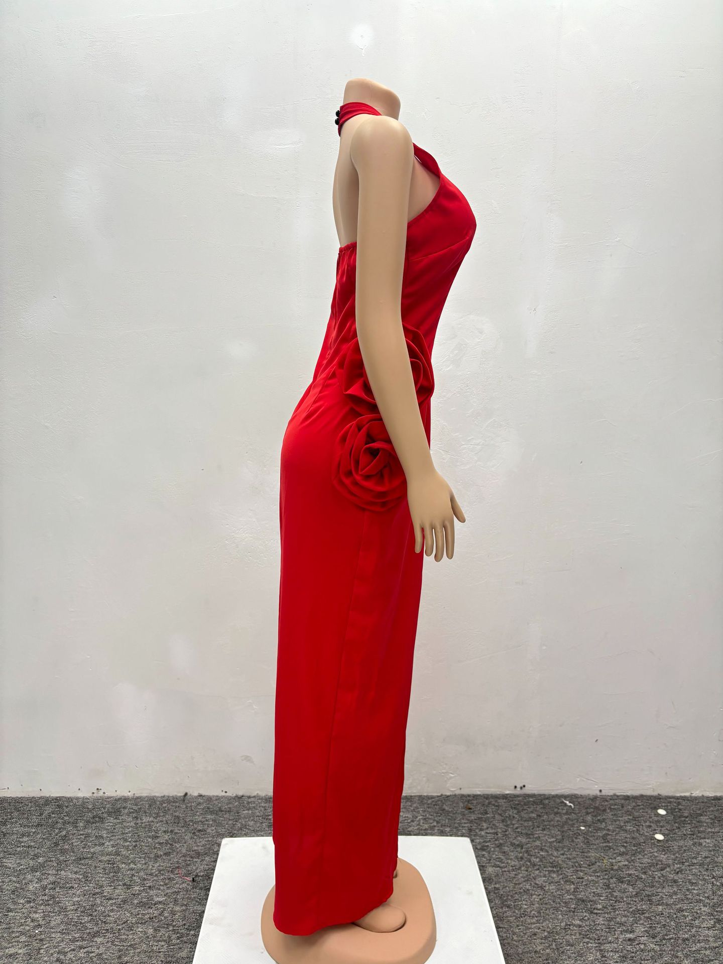 455g Weight Maxi Long Dress Dress Length Type Sleeveless Sleeve Length Sheath Dress Dresses Type Polyester Fabric Type High Waist Waist Line Banquet Occasion Halter Neck Neckline Slim Fit Type Flower Pattern Summer Season Women's Gender Elegant Style Wholesale Women's Elegant Flower Banquet Halter Neck Sleeveless Sheath Dress 4