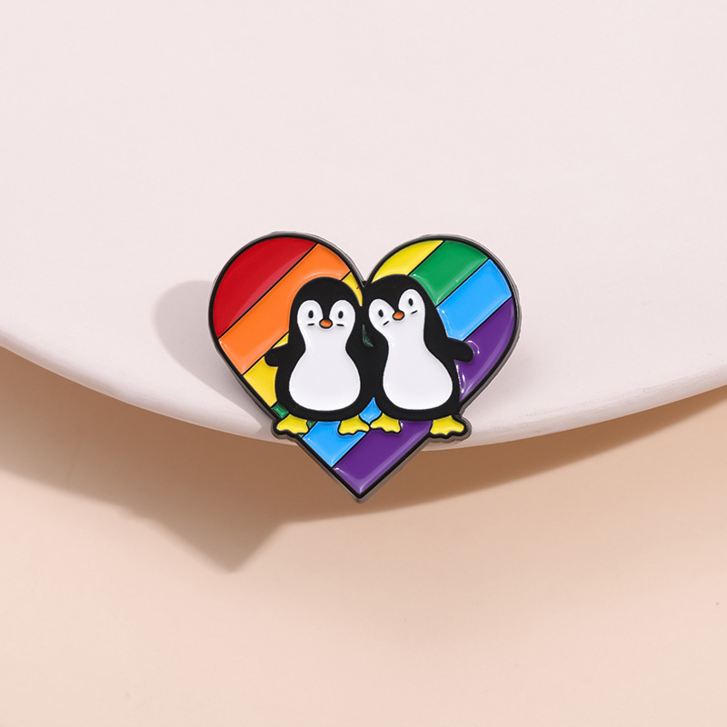 All Seasons Season Cute Pin Penguin Rainbow Heart Shape Alloy Stoving Varnish Unisex Brooches