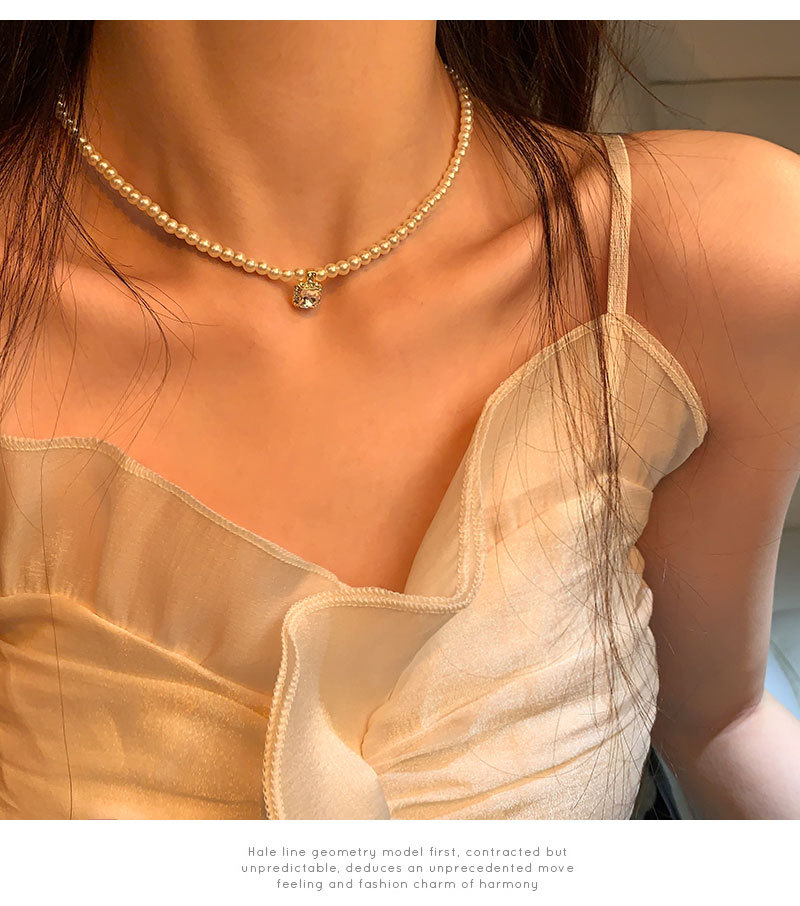 high-grade rhinestone square sugar pearl necklace for women light luxury minority elegant beaded clavicle chain internet celebrity same style ornament undefined