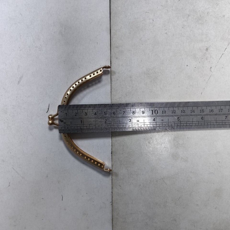 110*55 bolso de aguja de oro mate, cambio de agarre, decoración, bolso de hombro, marco de bisagra de oro
