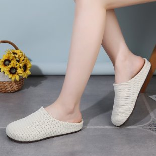 Media pantuflas de puntera transpirable hueca tejida a mano de nicho francés para mujer con zapatos muller de suela gruesa de estilo romano