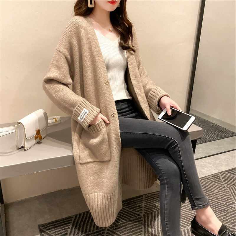 Новый женский кардиган свободного кроя в корейском стиле, весна-осень 2025, с V-образным вырезом, средней длины, однотонный, вязаный, в стиле «ленивый шик»