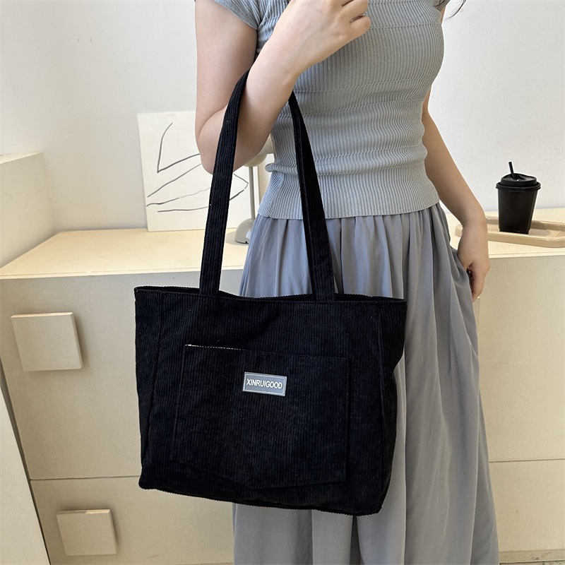 Bolso de mujer de velcro 2023 nuevo tipo de bolso de hombro estilo coreano de moda de la serie de bolsas de gran capacidad personalidad de una pieza