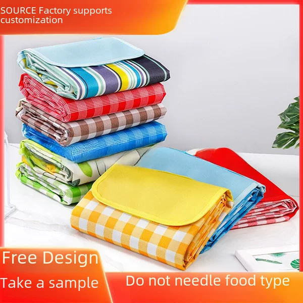In stock 600D Oxford cloth picnic mat moisture-proof floor mat folding portable spring outing tent mat thickened waterproof beach mat