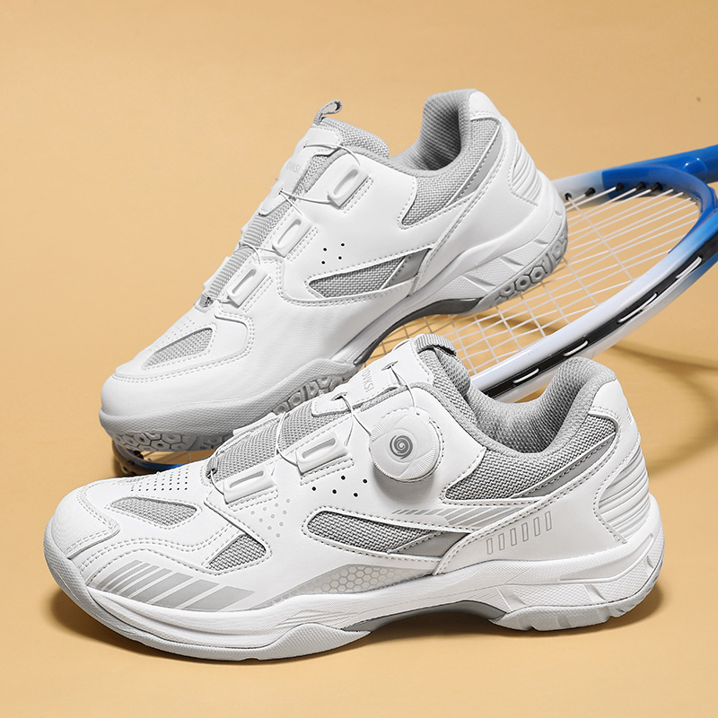 Nuevos zapatos de bádminton deportivos al aire libre transfronterizos de entrenamiento de tendón interior de pareja zapatos de bádminton de pareja stock