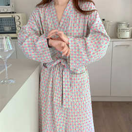 2023秋季新款睡袍女甜美爱心格子宽松长袖睡衣浴袍家居服