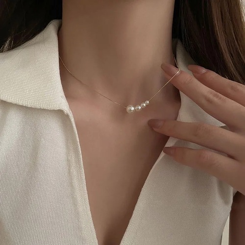 Summer pearl necklace new year women's light luxury niche clavicle chain ins design necklace simple accessories