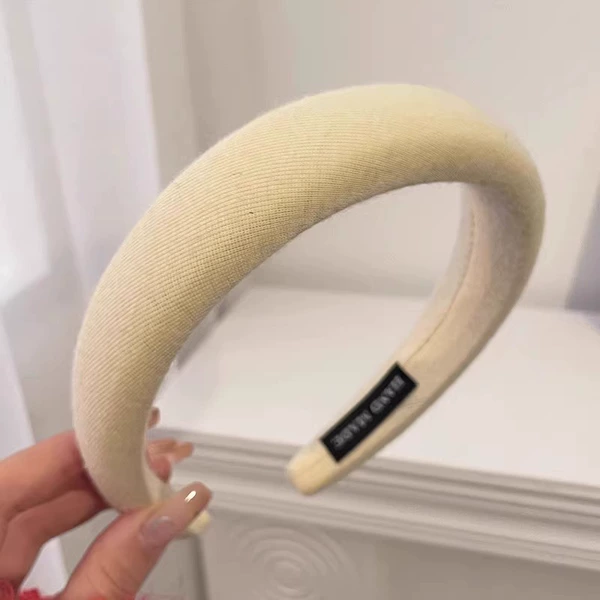 Milk white wide edge hair hoop