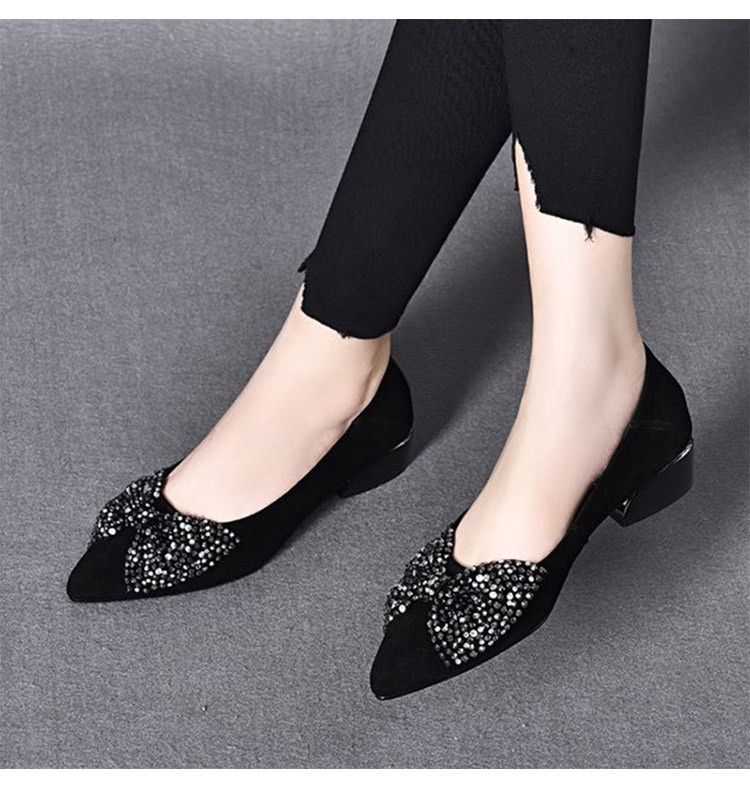 Giày cao gót nữ mũi tròn bít, da mềm đế thấp, nơ đính kim cương cashmere — Màu đen (Cashmere) chi tiết 5