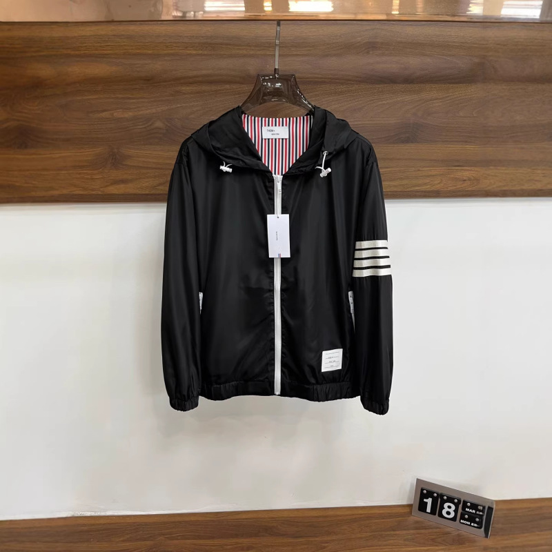 Authentic 2026 Lv Tnf Moncler Mlb Spring/Summer Thom Browne Classic Four-Stripe Blcg Jacket Tb Coat