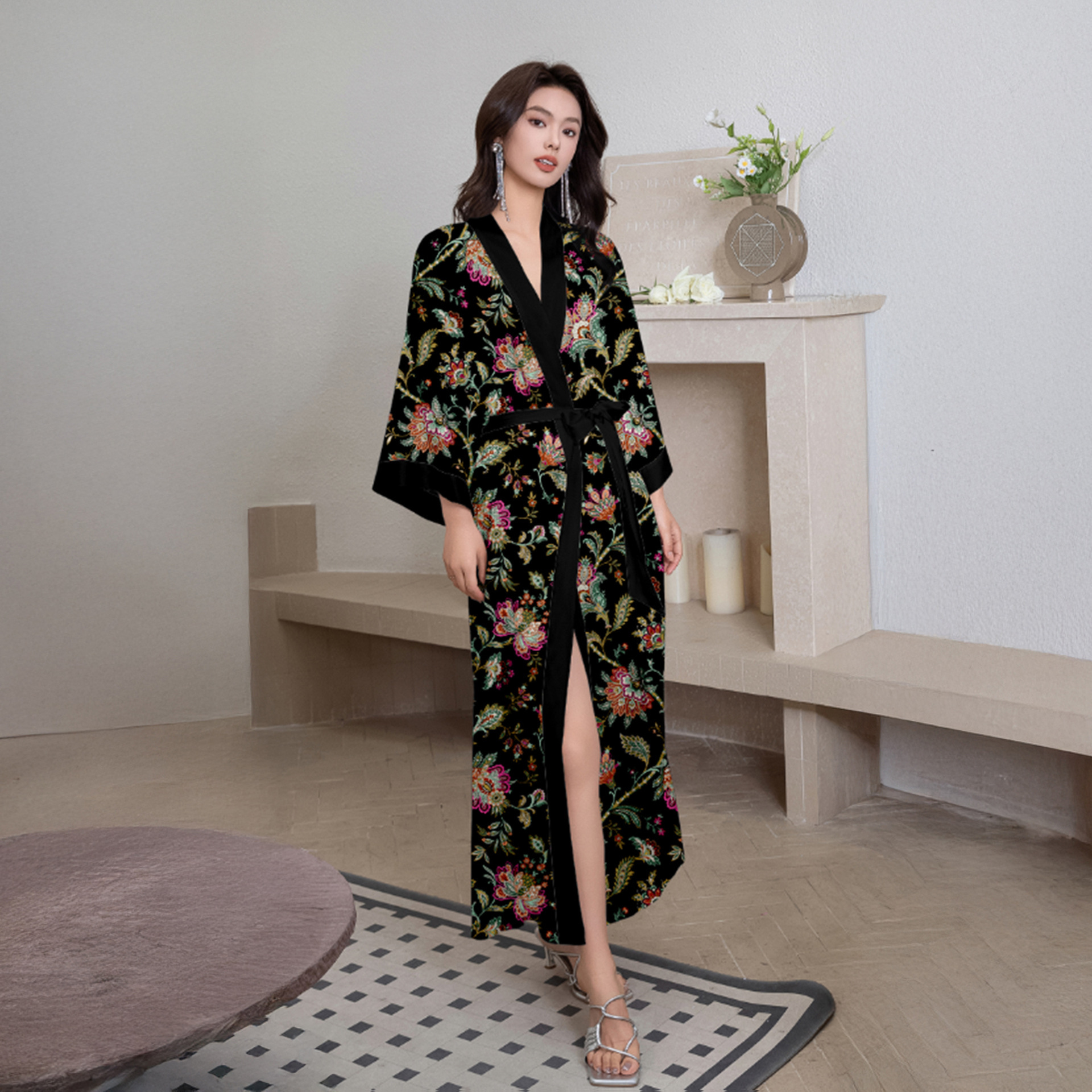 Europa y América transfronterizos pijamas damas satén chiffon imprimido al azar ropa de baño cómoda larga ropa de hogar WP3976