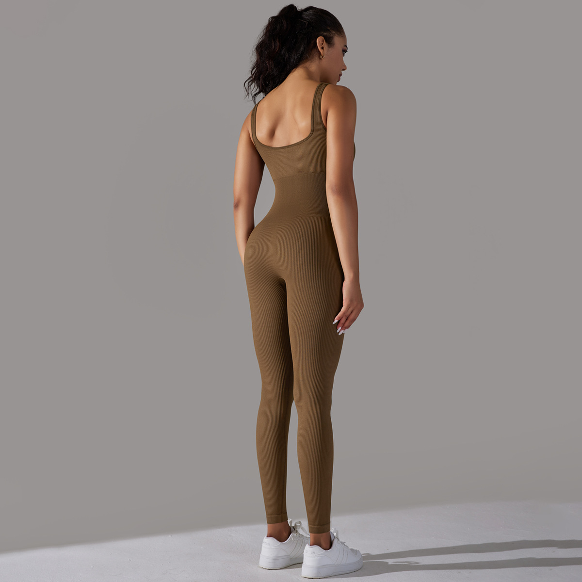 Simple Style Solid Color Nylon Cotton Blend U Neck Active Sets Skinny Pants display picture 23