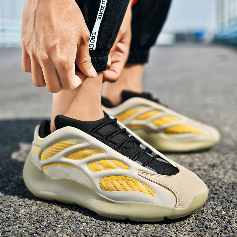 Coconut Shoes Men's Shoes Spring 2021 New Casual Dad Shoes 700V3 Special-Shaped Trendy Luminous Casual Sports Trendy Shoes