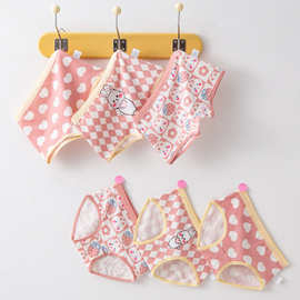 厂家直销内裤全棉女孩底裤婴幼儿宝宝儿童三平角兔子短裤中小童