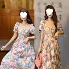 2026法式复古油画风碎花连衣裙女夏胖mm收腰显瘦气质方口领长裙子
