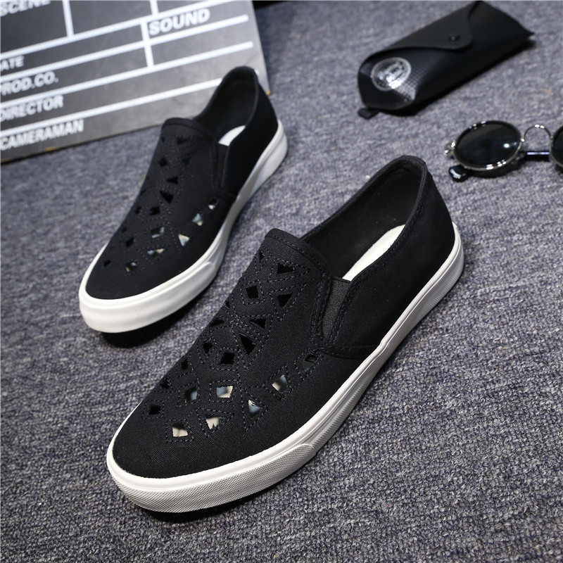 Spring New Style Clogs, Breathable Hollow Canvas Shoes, Men's Slip-On Slip-Ons, Trendy Casual Beanie Shoes