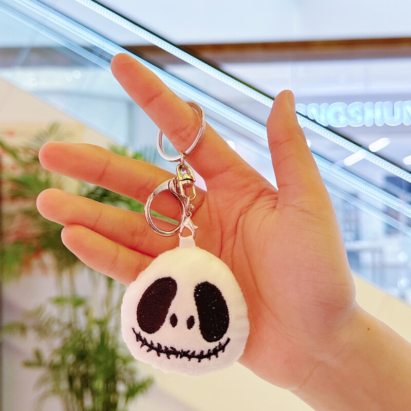 ハロウィーンのかぼちゃのキーホルダーのかばんはかわいいぬいぐるみの幽霊のリュックサックを掛けて子供の機械の露店を飾って卸売りします。|undefined