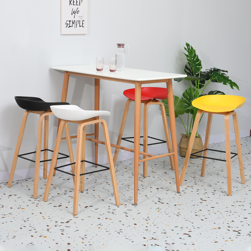 Foshan Net rojo verde bar silla alta simple Nordic Silla de ocio taburete de plástico taburete de bar en casa silla de la barra alta Luz de lujo image 4