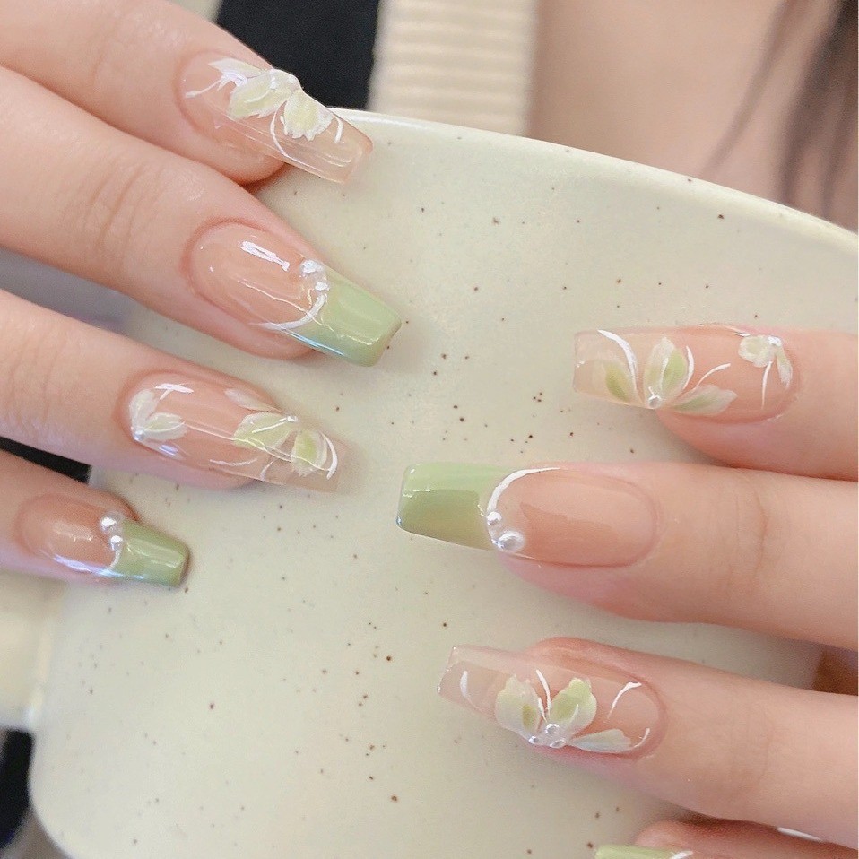 Uñas postizas hechas a mano con diamantes de imitación brillantes, estilo popular, uñas postizas de alta gama, estilo puro y sensual, efecto iluminador, piezas de uñas postizas hechas a mano.