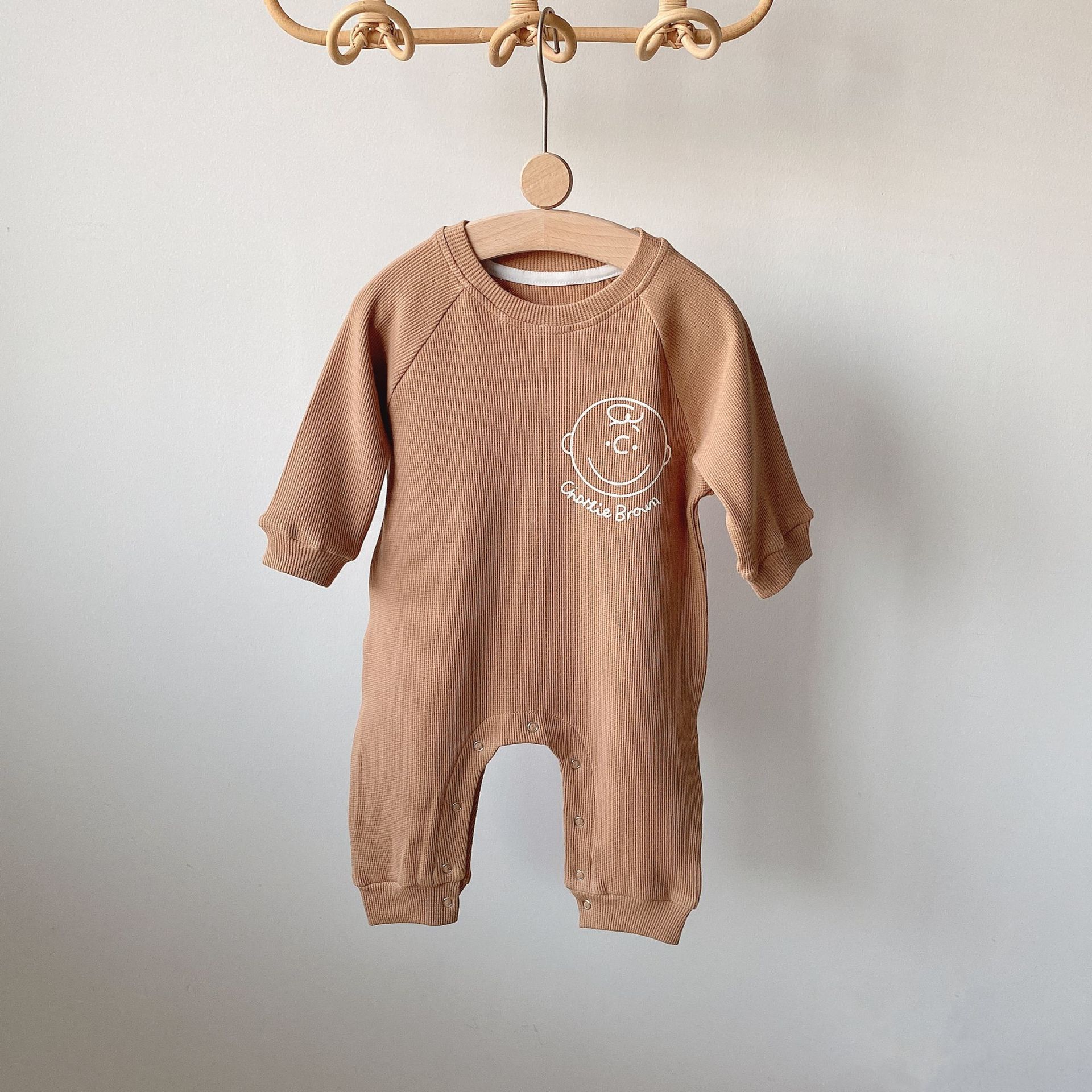 Vêtements pour enfants coréens bébé trésor automne nouveau graffiti dessin animé tête humaine pull pantalon ensemble deux pièces_voghion.com