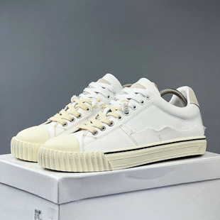����Maison  evolution�W��վ��Ьƴɫ������Ь��Ӣ���r�����eЬ
