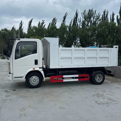 Exported to Africa: Light-duty cargo truck, 4x2 small truck, Sinotruk HOWO small truck, 3-6 ton dump truck
