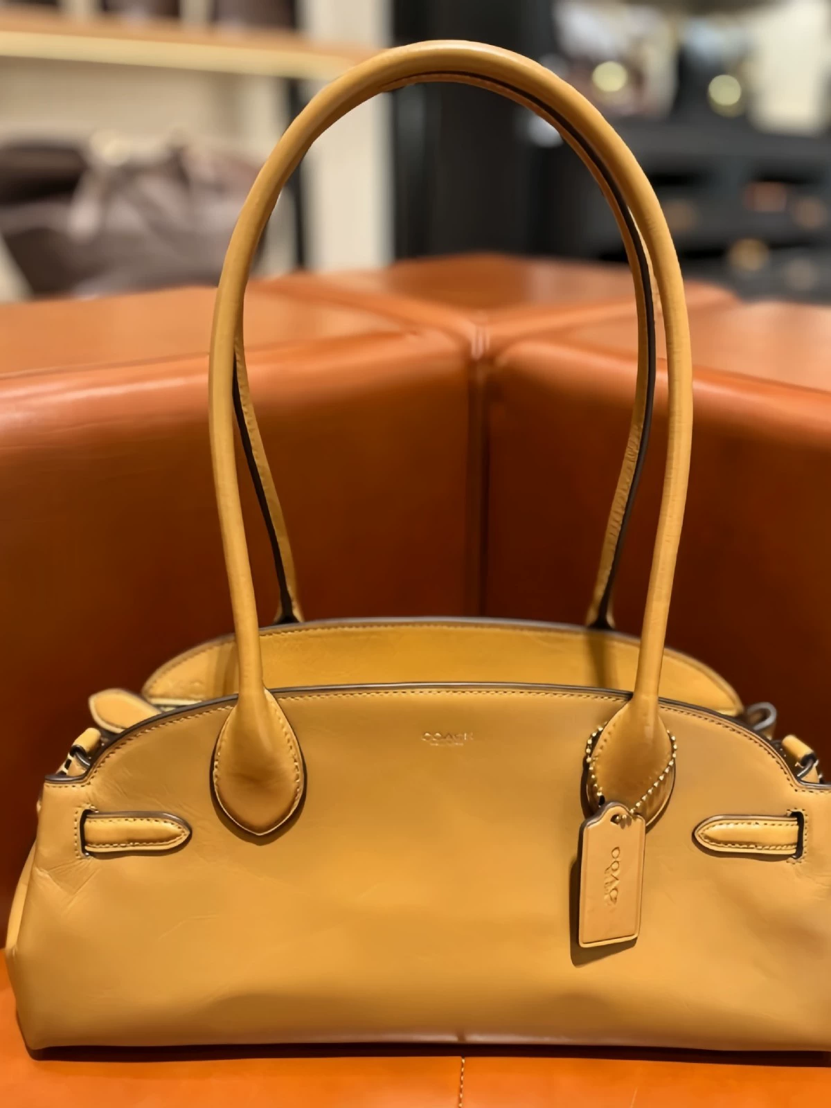 Сумка 25Empire Carryall 34 — багет-плечевая (подмышечная), вместительный бостон-тоут